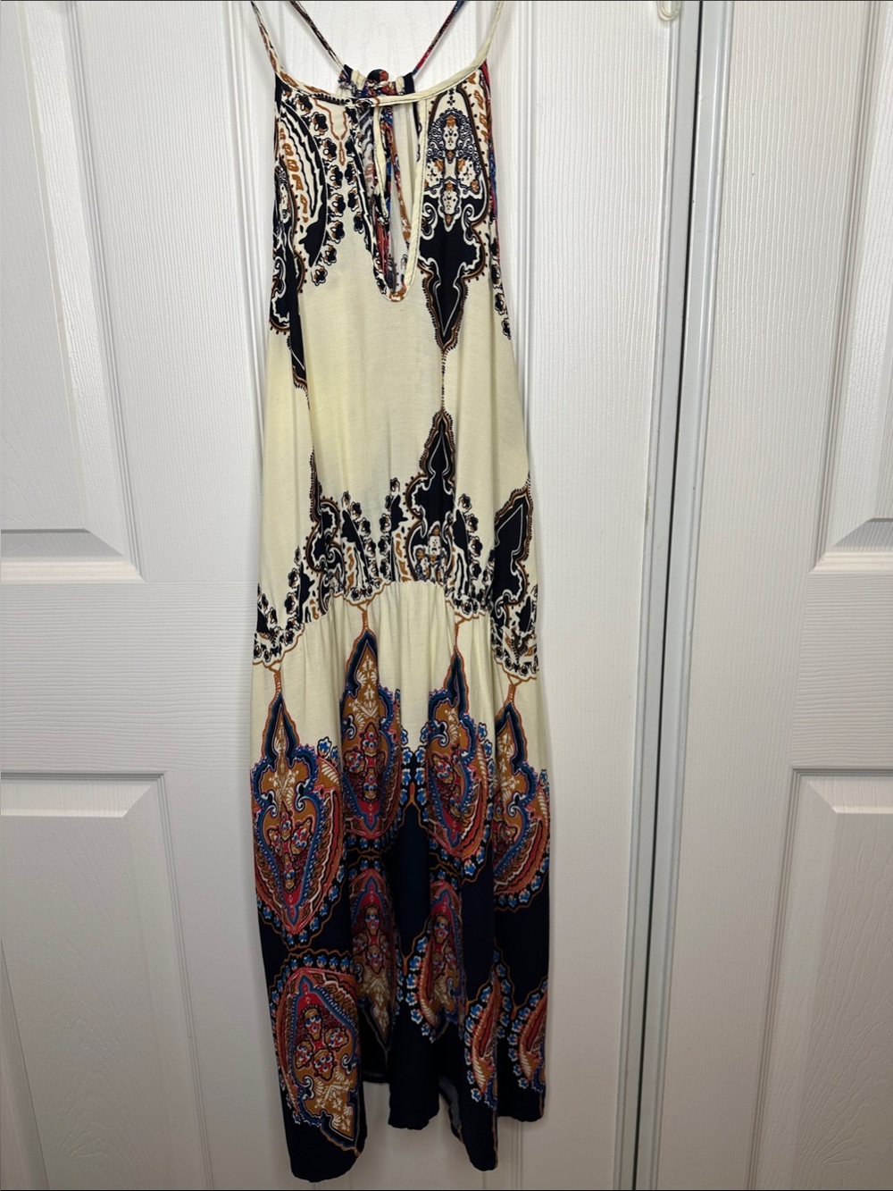 Women’s Cream Paisley Print Dress